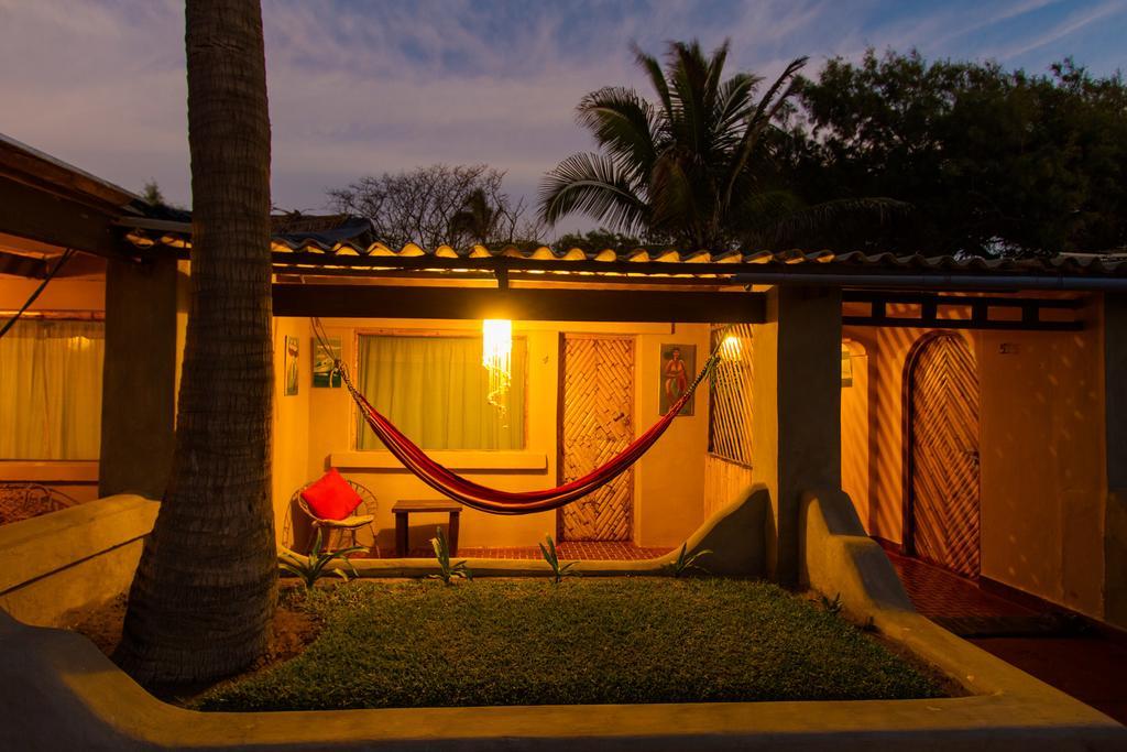 Punta Ballenas Mancora Lodge Zewnętrze zdjęcie