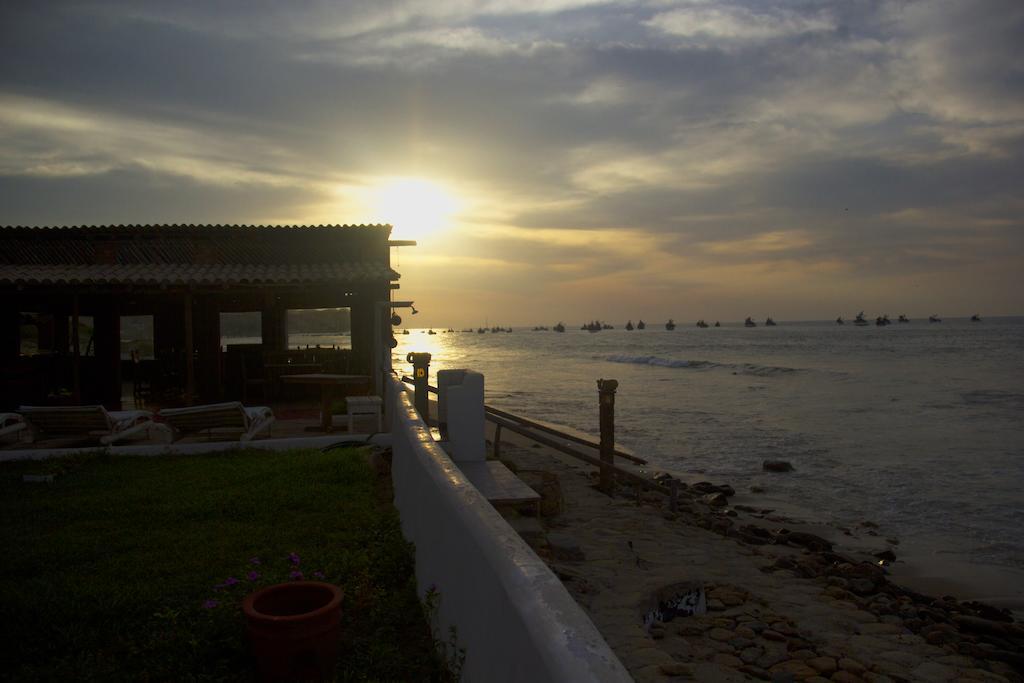 Punta Ballenas Mancora Lodge Zewnętrze zdjęcie