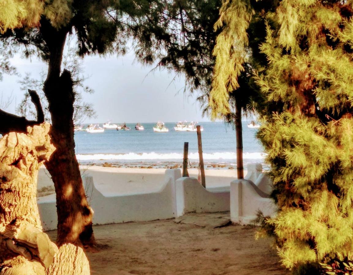 Punta Ballenas Mancora Lodge Zewnętrze zdjęcie