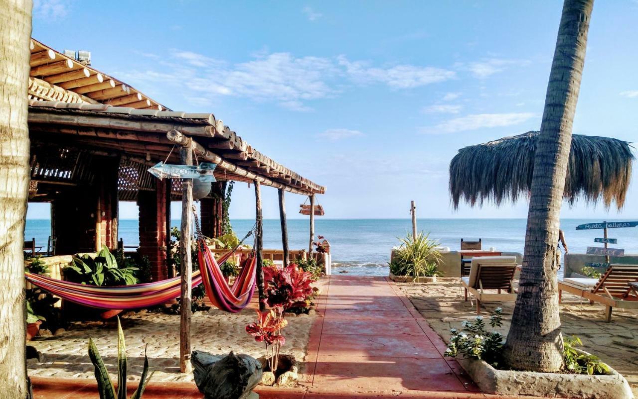 Punta Ballenas Mancora Lodge Zewnętrze zdjęcie